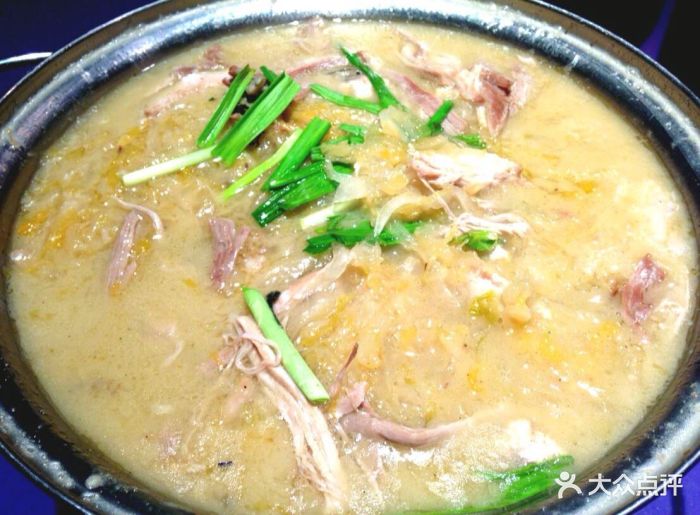 吴记酱骨炖菜馆(城乡路店)蛎黄酸菜炖拆骨肉图片 - 第12张