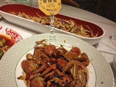 -嗨辣小聚·盘锦河蟹·海鲜烧烤龙虾(盘锦十年好店)