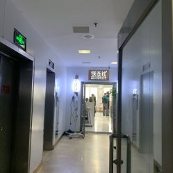 -镁连社·美联社