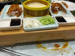 老北京烤鸭-和记小菜(东方店)