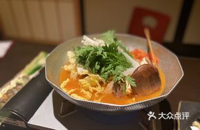 Snowflake Beef Kimchi Hot Pot