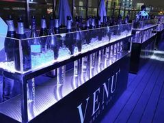 -VENU+海景酒廊