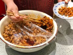 心肺-爆炸头阿姨小四川正宗川味小吃(无任何分店)