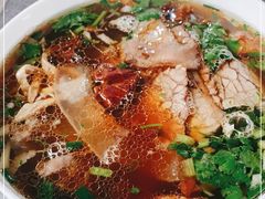 -老贵阳全牛粉(尚义路店)