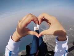 -费特希耶滑翔伞