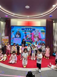 -奈尔宝家庭中心·国风主题·亲子餐厅(豫园商城店)