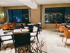 -上海波特曼丽思卡尔顿酒店