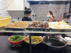 自助取餐区-覃肥叔桂林米粉(粮道街店)