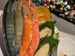 -领鲜活海鲜榴莲自助火锅(东门店)