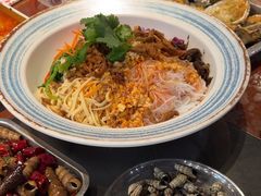 -喝丢一只鞋海鲜烧烤·海肠捞饭(市场店)