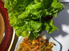 绿油油的生菜-猪啊牛呀羊啊铜盘烤肉(正大广场店)