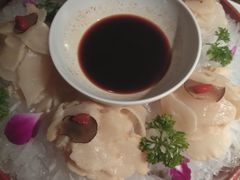 -老牌坊云南鱼豆花火锅(哈西万达店)
