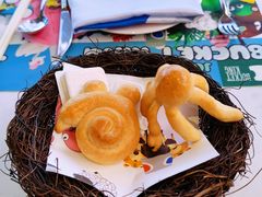 餐前面包-水桶王国主题餐厅·聚会·生日派对·亲子活动·家庭套餐(亚龙湾希尔顿店)