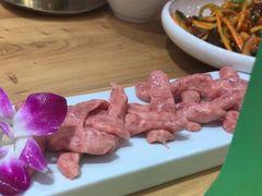 -青瓦餐厅·生鱼片·韩园烤肉(西塔店)