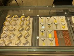 -周生生Chow Sang Sang(又一城店)