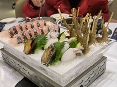 -红鼎豆捞·非遗鲍皇汤火锅(宝丰路店)