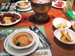 -亚马逊环球美食百汇(新城吾悦广场店)