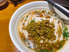 酸豆角肉泥粉-杨裕兴(岳麓山店)