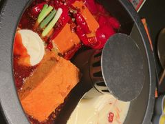 -晓宇重庆火锅(西安荟聚店)