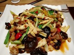 -兔槽江湖菜·重庆璧山兔(水围店)