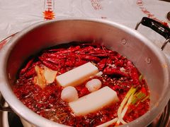 -大芊金重庆串串火锅(南京路店)
