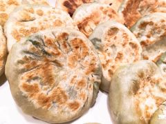 -牛庄高晓山风味馅饼城(海城店)