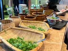 -云阿蛮云南生烫牛肉米线(奉贤路店)