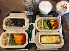 -星巴克(迪士尼小镇店)