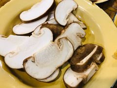 -巴隆门重庆老火锅(太湖路店)