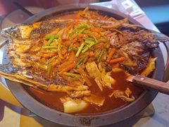 -鸣记脆皮烤鱼·海鲜烤鱼(三八广场店)