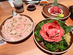 松板猪-烧肉达人•炭火烧肉(新天地店)