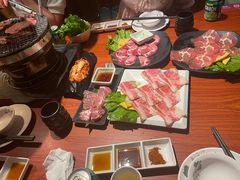 -山之屋炭火烧肉·生啤畅饮(大朗万科中央公园店)