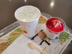 草莓口味新地-麦当劳(帝豪店)