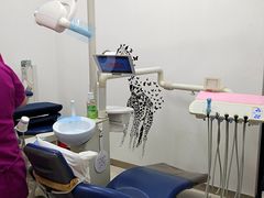 -瑞尔齿科(颐堤港诊所)