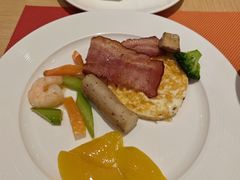 -苏州汇融广场假日酒店