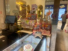 -花花卷卷·鲜食蛋糕(静安久光百货店)