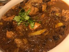 小鸡炖蘑菇-關東雪东北菜(中庚漫游城店)