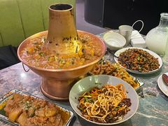 -浩海火燒雲傣家菜(芮欧百货店)