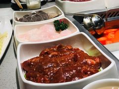 -海底捞火锅鲜切牛肉主题店(长寿路店)