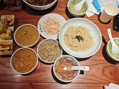 -裕兴记•蟹黄面馆(人民广场店)