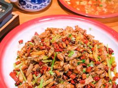 -半步颠小酒馆(繁花中心)