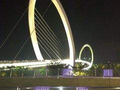 -南京眼步行桥