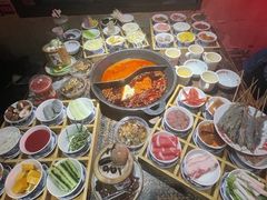 -周小明火锅(黑金冠社区店)