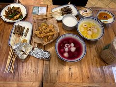 -云阿蛮云南生烫牛肉米线(奉贤路店)