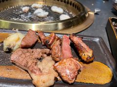 -铭牛烧肉·和牛海鲜自助(高新月牙湖店)