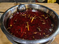 -肖肖酸萝卜鱼火锅(总店)