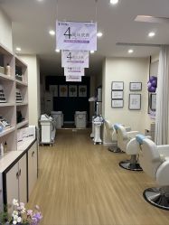 -菩叶脱发白发中心