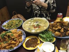-嘎吧锅私家菜馆(新村十区店)