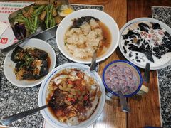 -湘下佬·老长沙吃货铺(酃湖万达店)