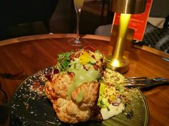-The ROOF (通盈中心店)